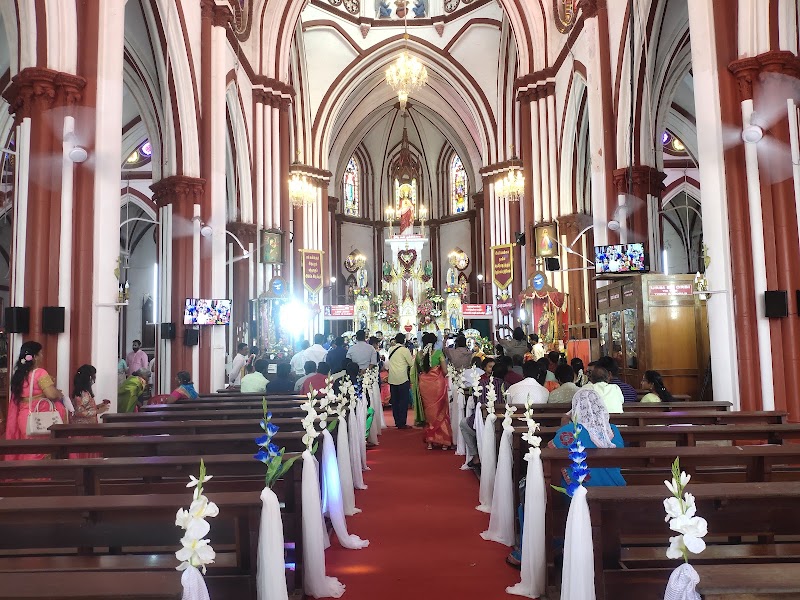 Sacred Heart Basilica / Pondicherry