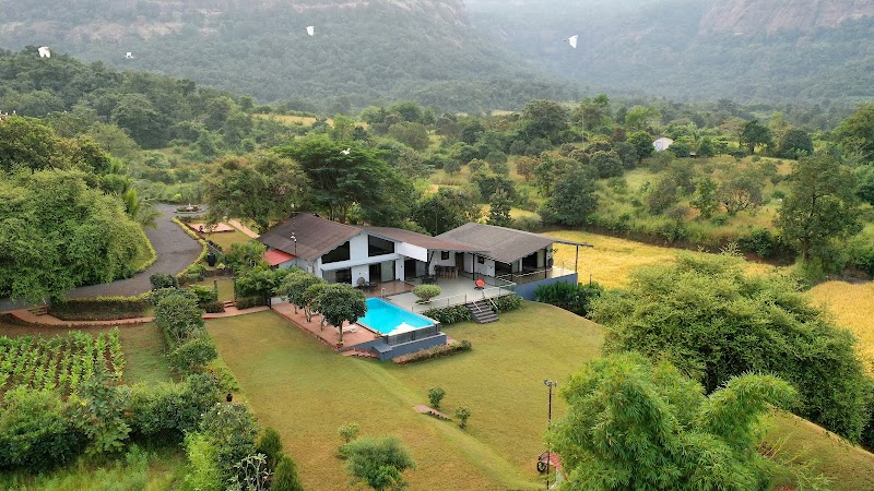 SAFFRON STAYS SANVINAFARM / Karjat