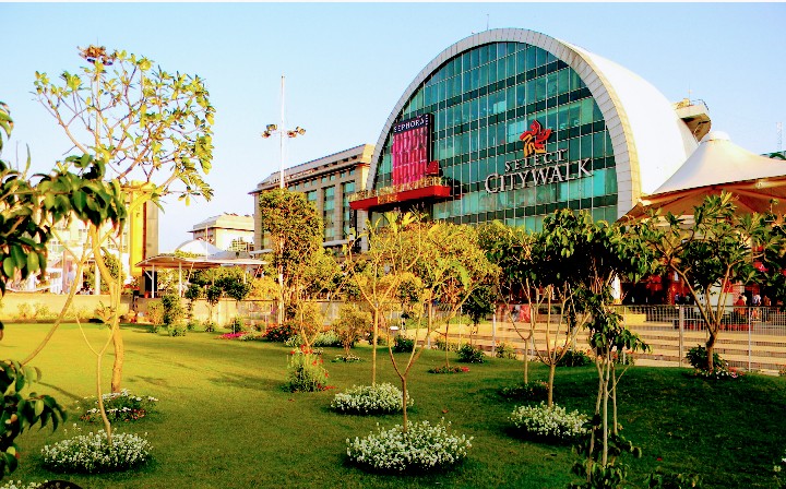 Saket / Delhi Place mentioned in saved reels