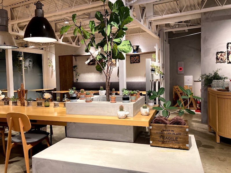 Sakimoto Cafe / Osaka Place mentioned in saved reels