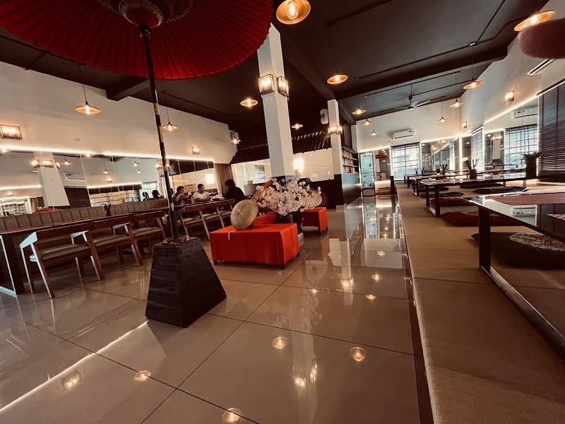 Sakura Komichi / Panampilly Nagar