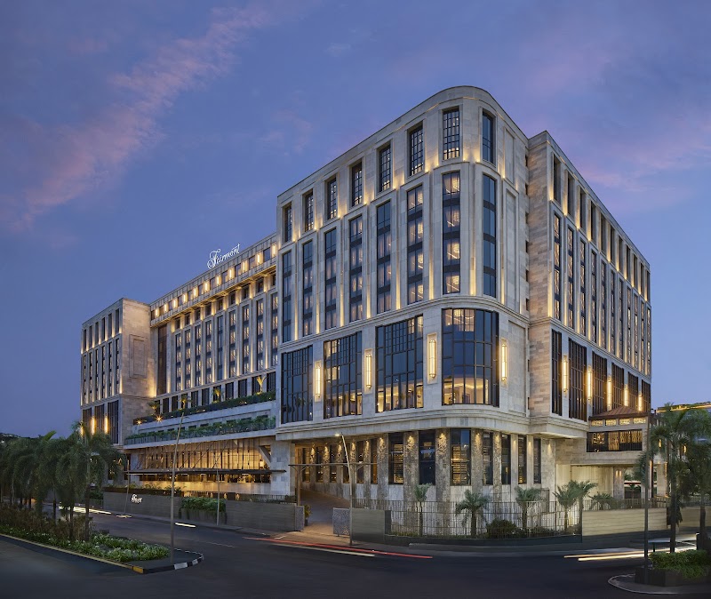 Samaa / Fairmont Andheri Place mentioned in saved reels