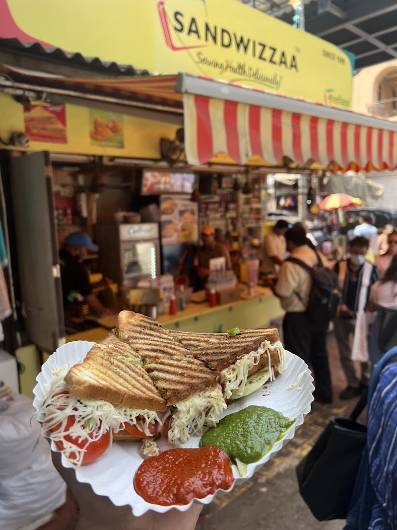 Sandwizzaa / Santacruz