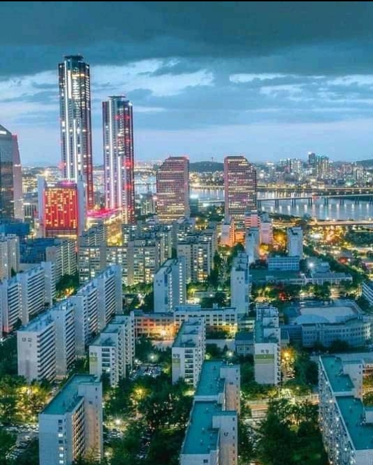 Seoul / South Korea Place mentioned in saved reels