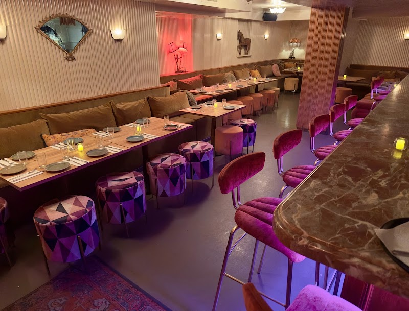 Shoo Shoo / NYC Place mentioned in saved reels