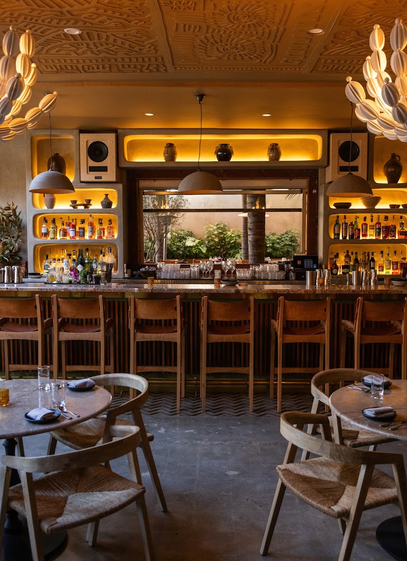 Si! Mon / Venice Place mentioned in saved reels