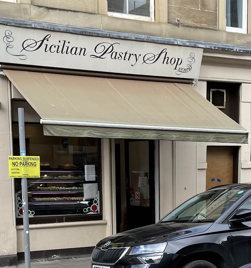 Sicilian Pastry Shop / Albert St