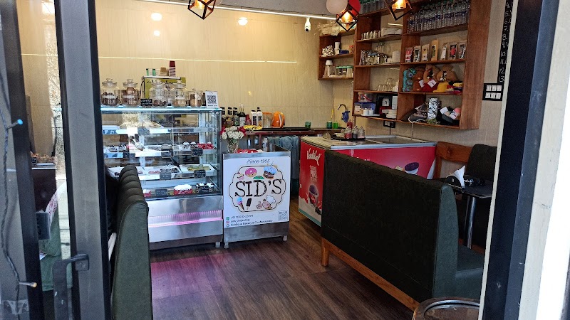 Sid's Cafe / Darjeeling