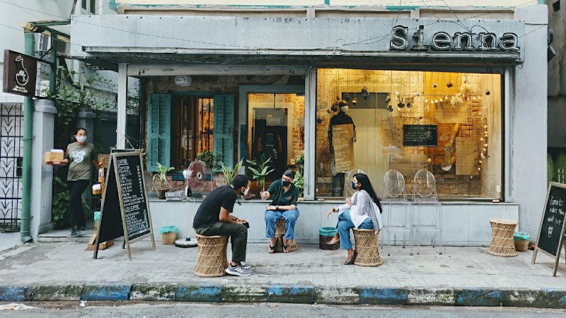 Sienna Store & Café / Hindustan Park Place mentioned in saved reels