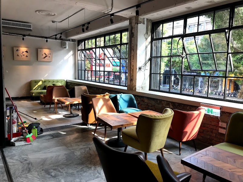 Simple Kaffa / Taipei Place mentioned in saved reels