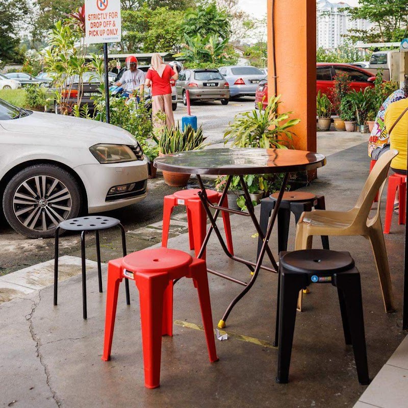 Sistars Kitchen / Happy Mansion Place mentioned in saved reels