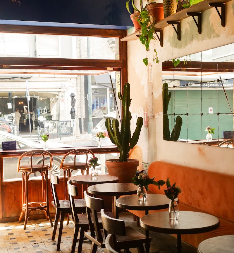 Soeurs Café / Lisbon Place mentioned in saved reels