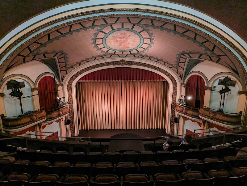 Somerville Theatre / Somerville