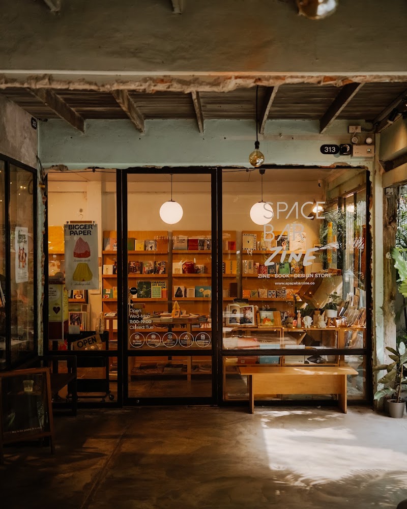 SPACEBAR ZINE STORE / Bangkok