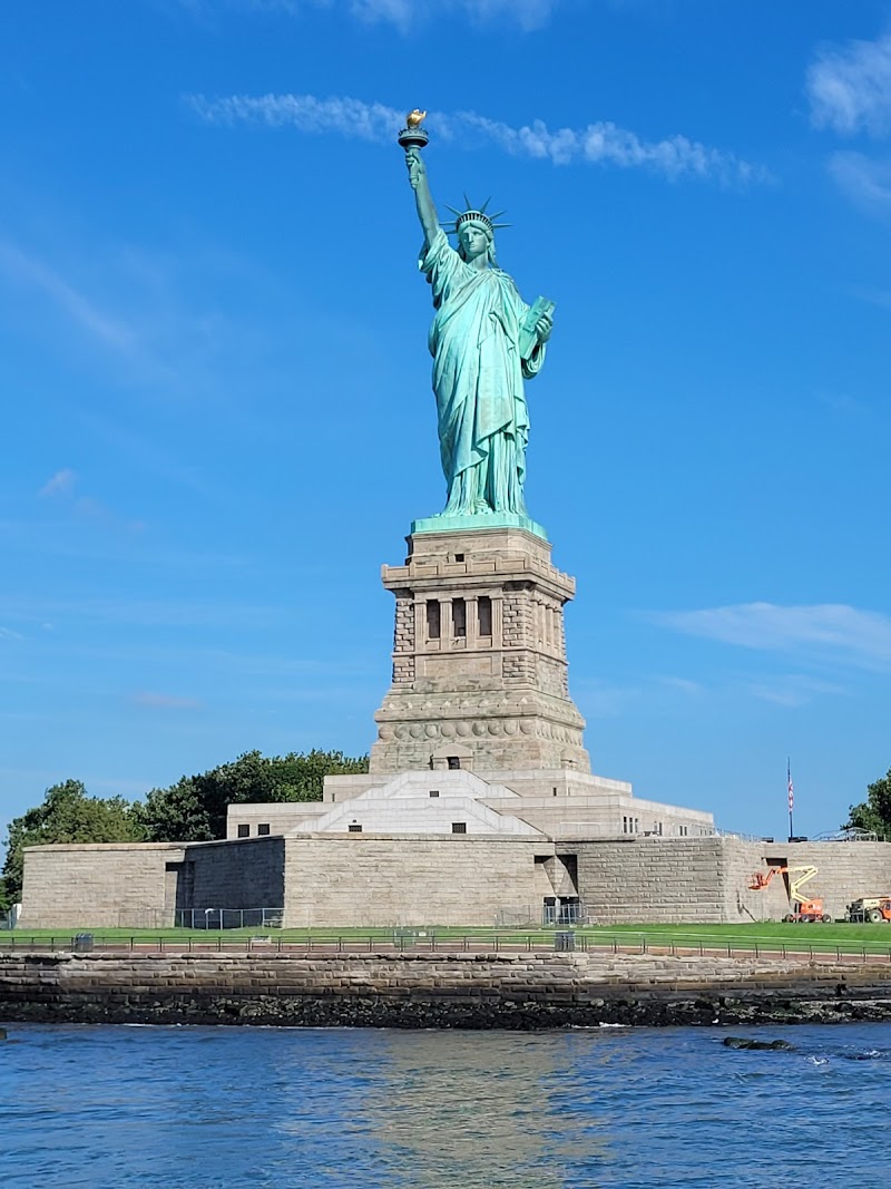 Statue of Liberty / New York Place mentioned in saved reels