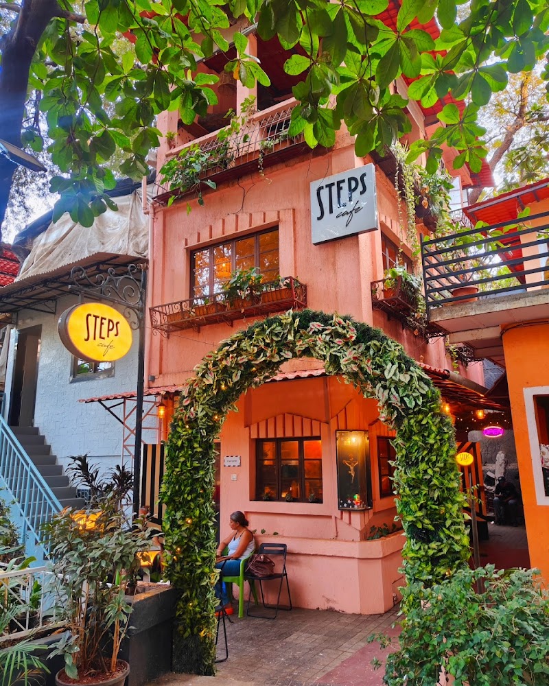 Steps Cafe / Bandra West Place mentioned in saved reels