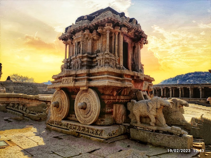Stone Chariot / Hampi