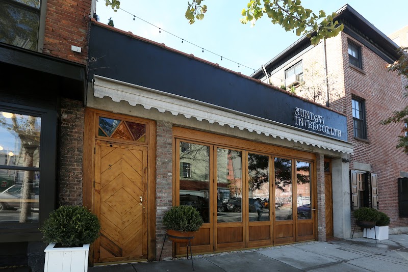 Sunday in Brooklyn / Williamsburg