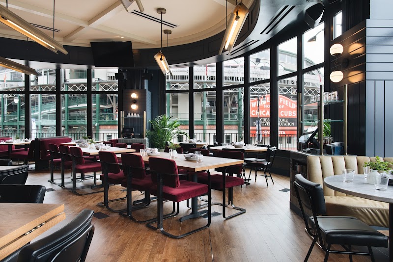 Swift Tavern / Chicago