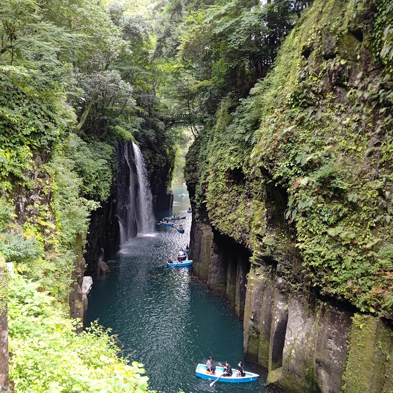 Takachiho Gorge Place mentioned in saved reels