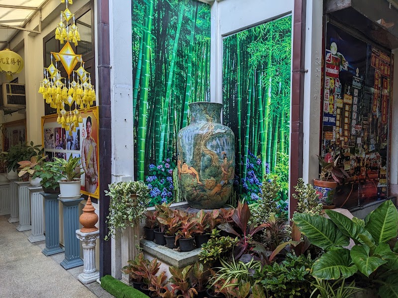 Talad Noi / Bangkok Place mentioned in saved reels