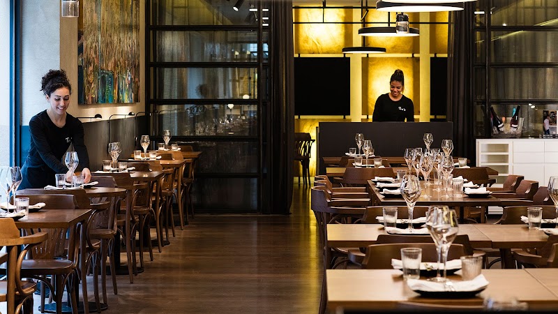 Ten's Tapas / Barcelona