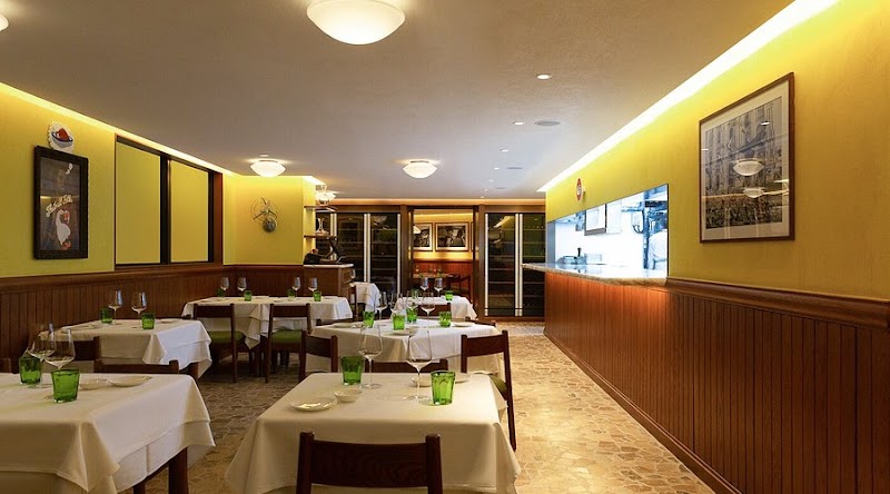 Testina / Hong Kong Place mentioned in saved reels