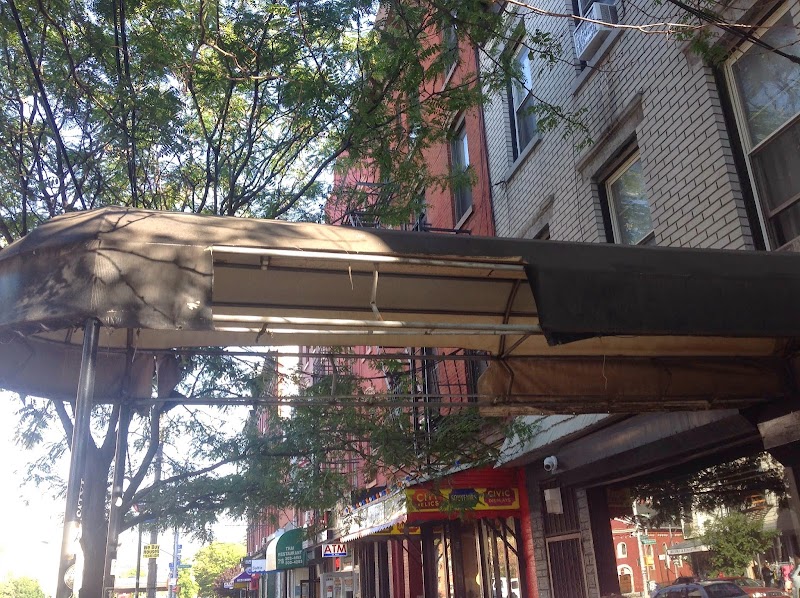 The Commodore / Williamsburg Place mentioned in saved reels