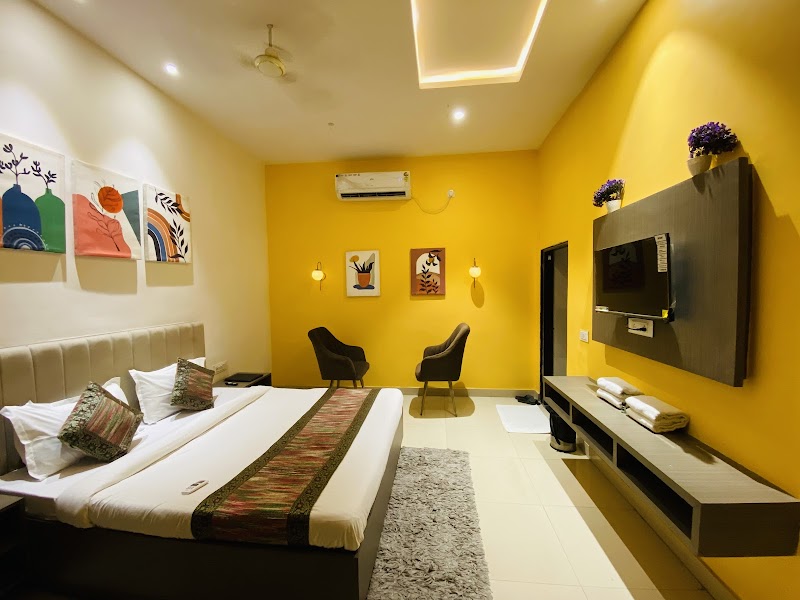 The Commune / Varanasi Place mentioned in saved reels