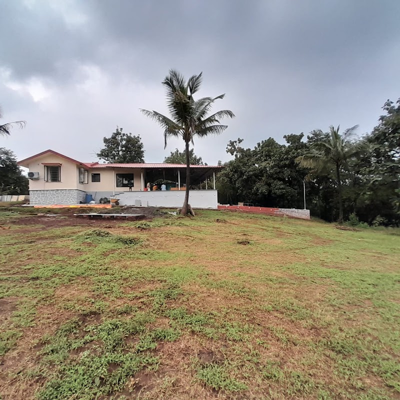 THE FARM RETREAT / Karjat