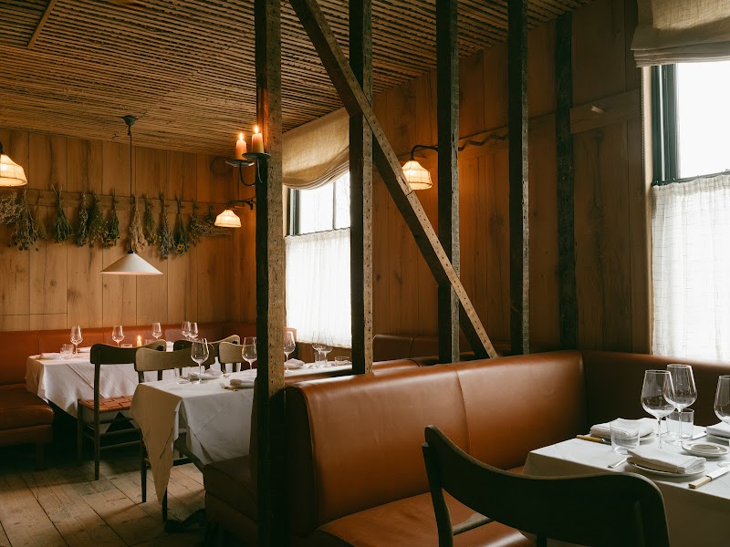 The Fat Badger / Notting Hill Place mentioned in saved reels