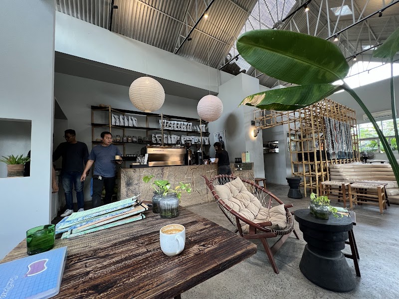 The Hula / Pererenan Place mentioned in saved reels