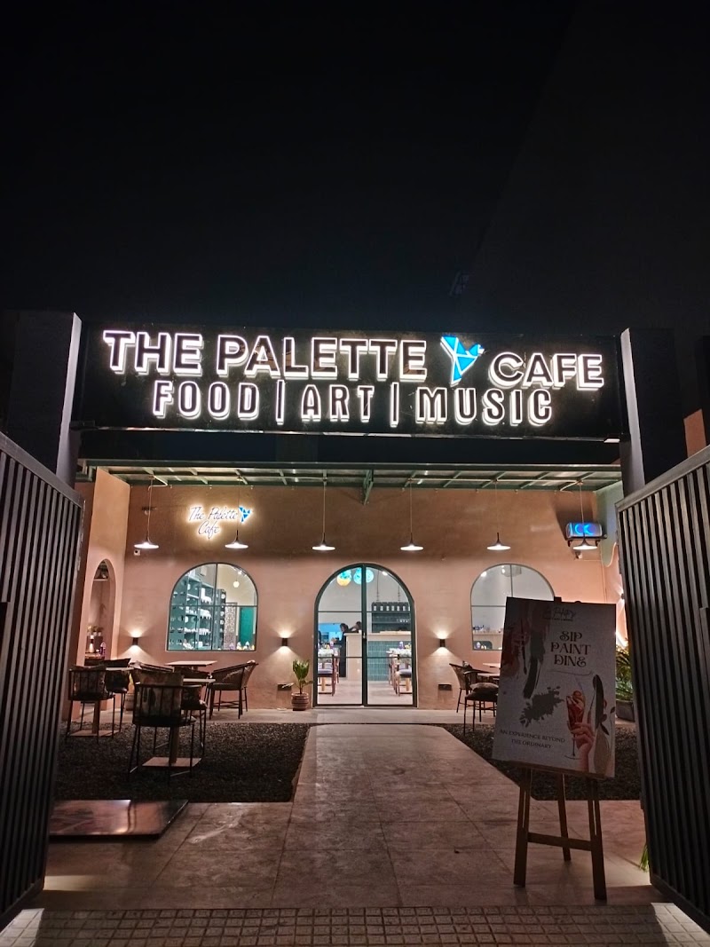 The Palette Cafe / Noida