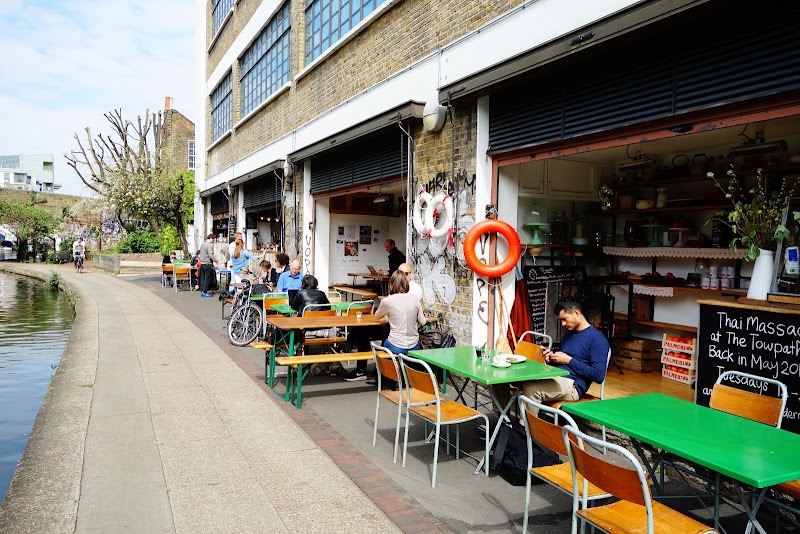 The Towpath Cafe / De Beauvoir Place mentioned in saved reels