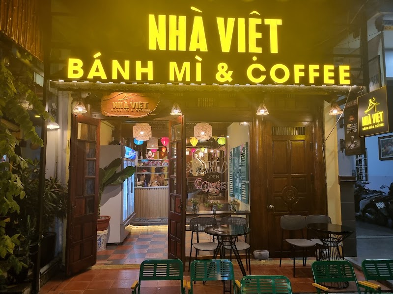 TIỆM BÁNH MÌ CÀ PHÊ / Da Nang