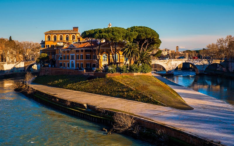 Tiber Island / Rome