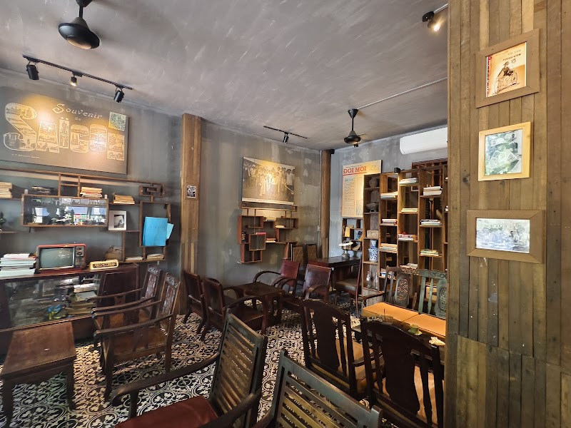 Tiệm Cafe Sài Gòn Xưa / HCMC