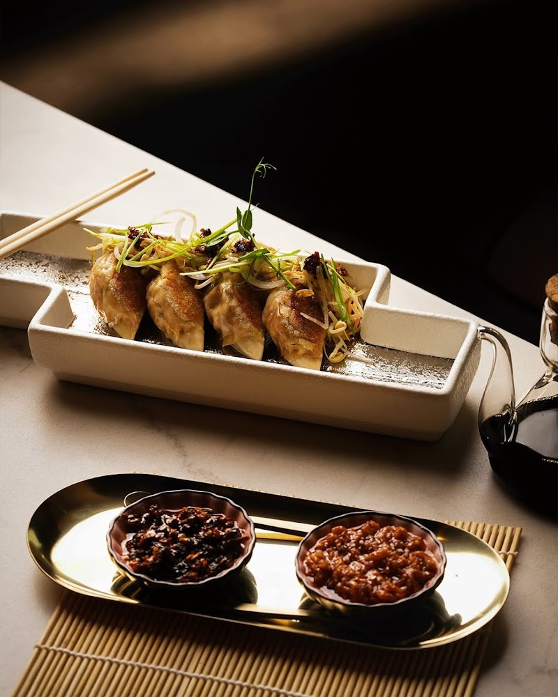 Tranzit / Khan Market