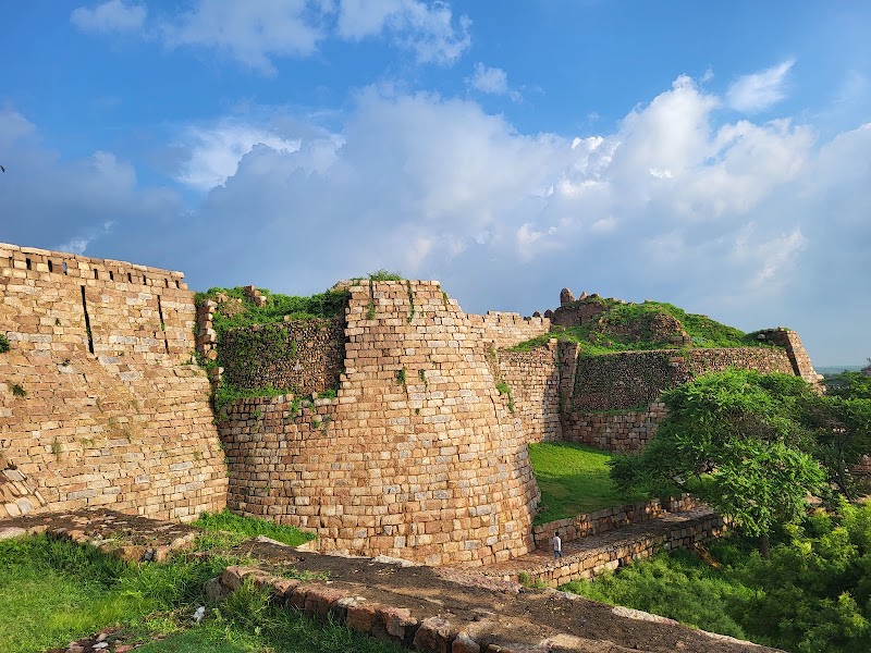Tughlakabad Fort / Delhi