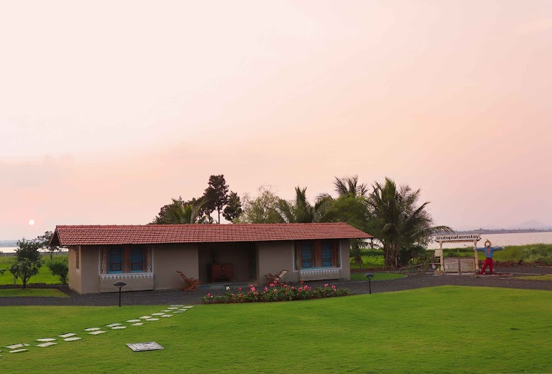 UTOPIA FAMSTAY / Nashik