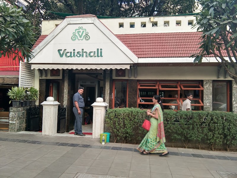 Vaishali / FC Road Place mentioned in saved reels