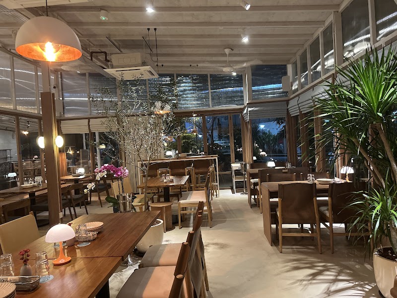 Van Kafe / Jurong Place mentioned in saved reels