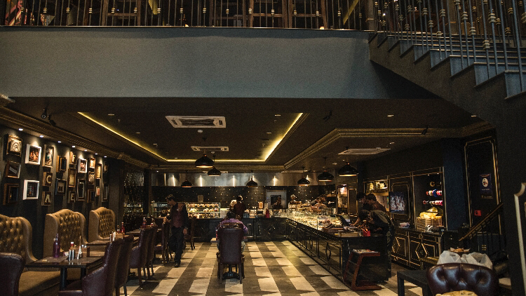 Van Lavino Cafe / Hyderabad Place mentioned in saved reels