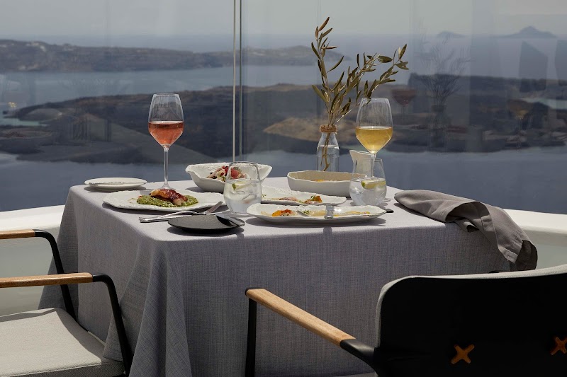 Varoulko Santorini / Imerovigli Place mentioned in saved reels