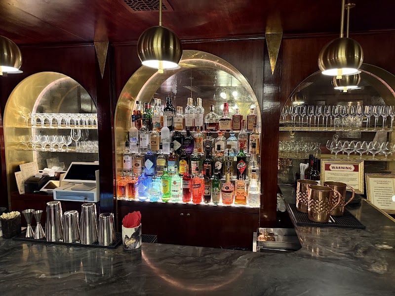 Veerays / NYC Place mentioned in saved reels