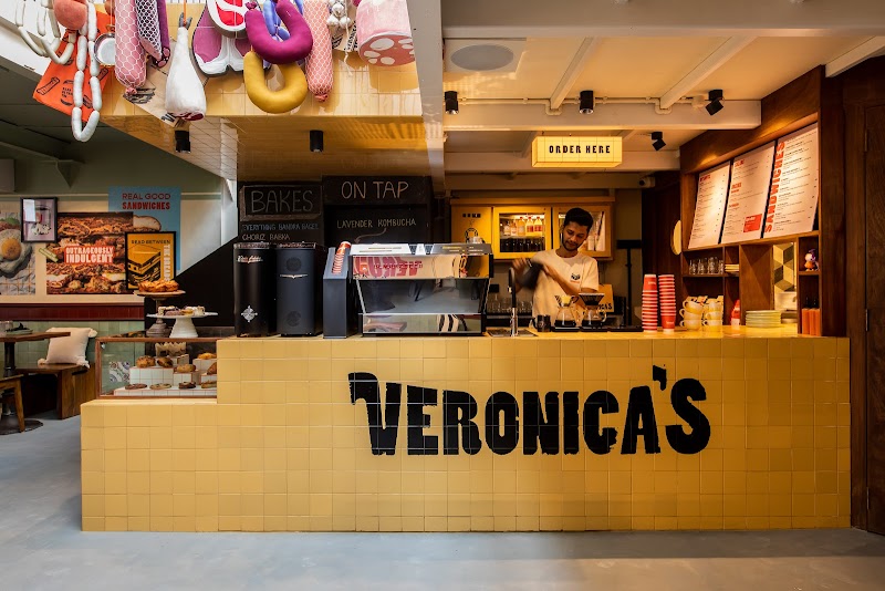 Veronica's / Bombay