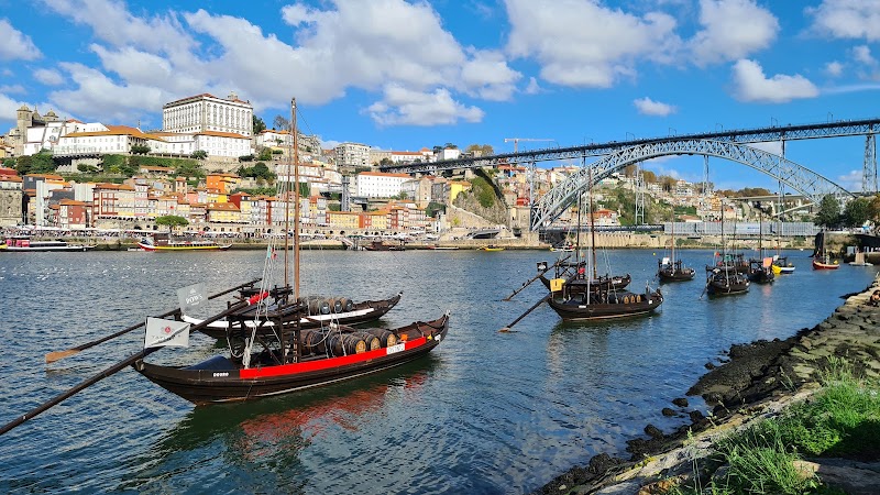 Vila Nova de Gaia Place mentioned in saved reels