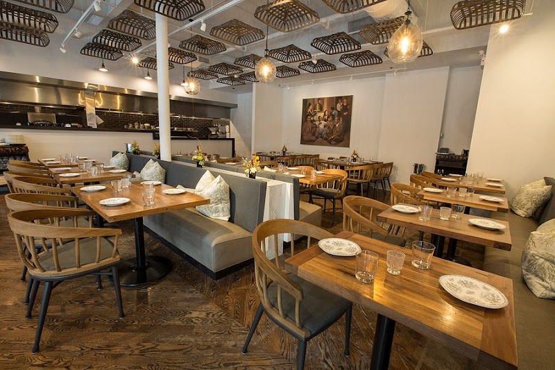 Virtue Restaurant / Hyde Park