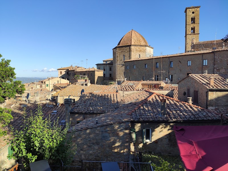 Volterra / Tuscany Place mentioned in saved reels
