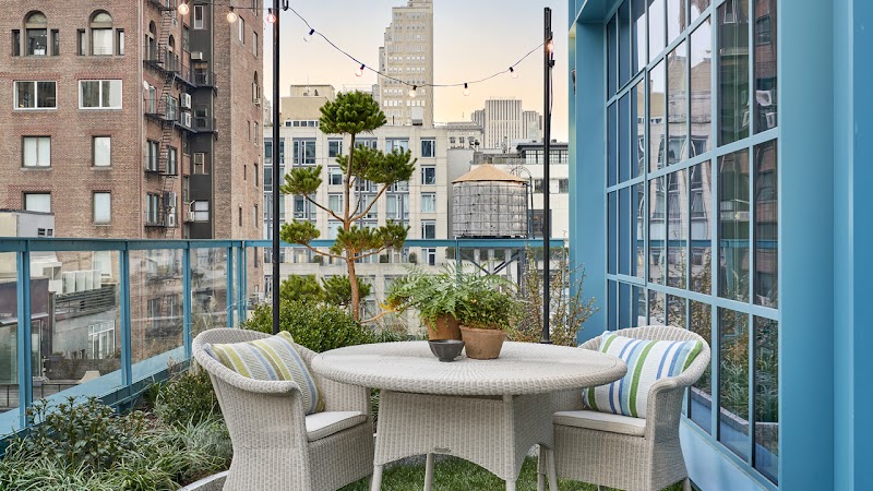 Warren Street Hotel / NYC Place mentioned in saved reels